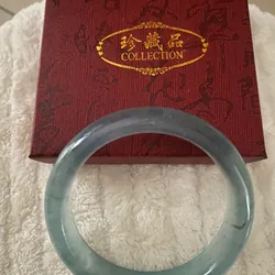 Vòng tay đá màu xanh băng 591301