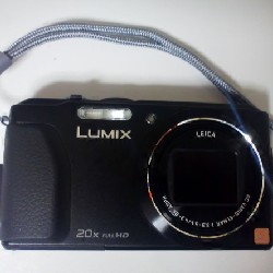 Lumix TZ40 bản lens Leica sưu tầm
