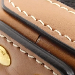 Túi đeo vai Celine HEART TAMBOUR 613245