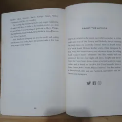 It's Trevor Noah: Born a Crime: Stories from a South African Childhood 928341