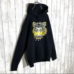 Áo hoodie Kenzo màu đen thêu logo mặt cọp (đầu hổ) chỉ vàng 760767