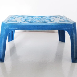 Mô hình bàn nhựa mini trong bộ chơi đồ hàng xưa phiên bản tuổi thơ 9x 454789