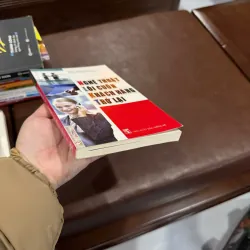 Nghệ Thuật Lôi Cuốn Khách Hàng Trở Lại – Hal F. Rosenbluth- K4 1025295