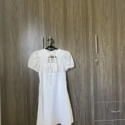 Váy trắng size S  788594