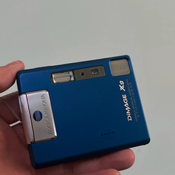 Konica minolta dimage xg 3.2megapixels