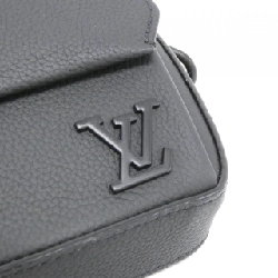 Louis Vuitton LV Aerogram Pilot Wearable Wallet M83563 Túi đeo vai - Hàng hiệu Chính hãng 767957