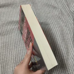 Vụ mất tích nữ nhà báo Stephanie Mailer - Joel Dicker 977178