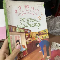 Sách mặt trái của yêu thương