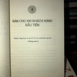 Ngựa lùn giữa đàn kỳ lân - Sahil Lavingia 778971