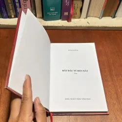 [Sách Bìa Cứng] - II Thơ: Bắt Đầu Từ Đôi Mắt - Đoàn Bổng - 2023 927716
