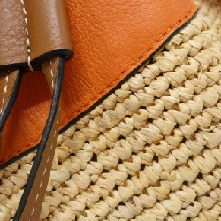 Túi đeo vai PAULA'S HAMMOCK DRAWSTRING MEDIUM 330 33 V06 của LOEWE 608842