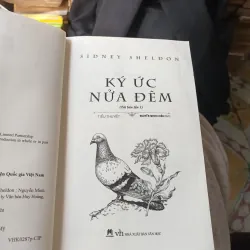 Ký Ức Nửa Đêm - Sedney Sheldon 762354