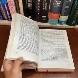 II Tác Phẩm Kinh Điển: Tiếng Chim Hót Trong Bụi Mận Gai - COLLEEN McCULLOUGH - 2011 558522