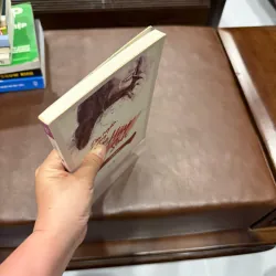 Đời Ngắn Đừng Khóc, Hãy Tô Son – Gari | Tản Văn Truyền Cảm Hứng Cho Phụ Nữ Hiện Đại- K5 1034919