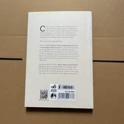 Bước chân chậm lại giữa thế gian vội vã 717440