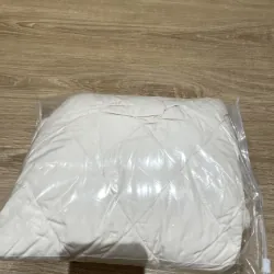 Áo lông vũ màu trắng có mũ siêu nhẹ ấm 927002