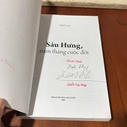 [Chữ Ký Tác Giả] - II Tủ Sách Nhân Vật: Năm Tháng Cuộc Đời - Sáu Hưng - 2009 716780