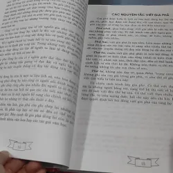 [MIỄN PHÍ BỌC SÁCH] Cách Xây Dựng Gia Phả Dòng Tộc Và Tuyển Chọn Các Bài Khấn Cổ Truyền C 727378