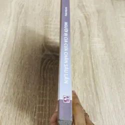 NGƯỜI BỊ CIA CƯA CHÂN SÁU LẦN 976572