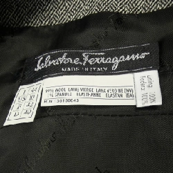 Áo khoác SALVATORE FERRAGAMO - Hàng hiệu Authentic 812280