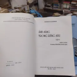 Sách: Ánh sáng trong rừng sâu - Ronam Karmen (Bộ 2 tập) (A2) 717145