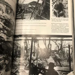 Khoảnh khắc - Moments : Ảnh phóng sự về chiến tranh Việt Nam - Đoàn Công Tính 758325