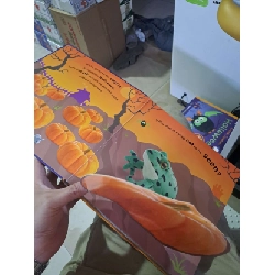 Creak! Squeak! Halloween bìa cứng sách tương tác HCM0109 SÁCH ĐỒNG GIÁ 39K 923245