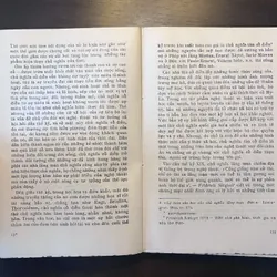 📖 Số phận lịch sử của chủ nghĩa hiện thực 625275