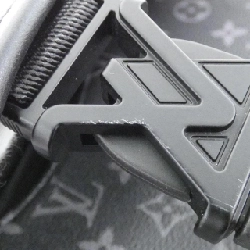 Túi đeo chéo Louis Vuitton Monogram Eclipse Voyage PM M12517 610226