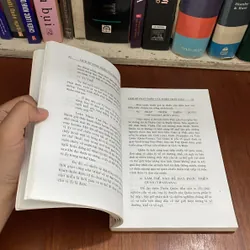 II Luận Án Tiến Sĩ: Lịch Sử Phát Triển Của Thiền Phật Giáo - Nguyên Hương - 2005 558231