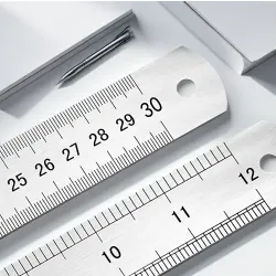 Thước Kẻ Thép Inox 100% Chính Xác, loại 20cm 1013700