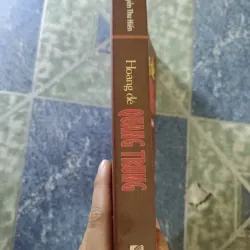 Hoàng đế Quang Trung - Nguyễn Thu Hiền 932655