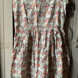 Đầm hoa vải cotton thấm hút 478407