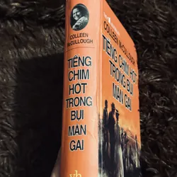 Tiếng chim hót trong bụi mận gai 737313