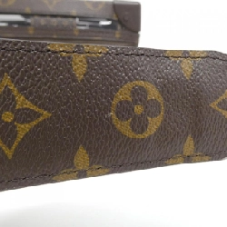 Túi đeo vai Louis Vuitton Monogram Chess Slim Soft Trunk M20871 - Hàng hiệu Authentic 770377