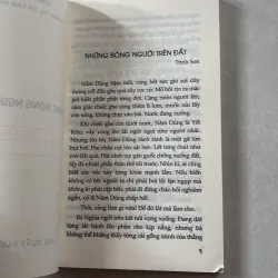 Những bóng người trên đất 746841