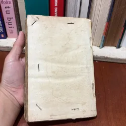 II Văn Học: Đức Mẹ Mặc Áo Choàng Lông - XABAHATTIN ALI - 1985 765855