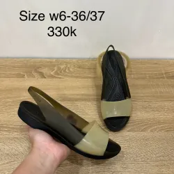 Giày crocs 2hand size w6-36/37 độ mới cao hình chụp thật