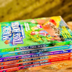 Magic tree house (combo 6 cuốn truyện tranh màu) 360809