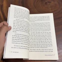 II Phật Giáo: Thiền Sư Và Em Bé 5 Tuổi - Thích Nhất Hạnh - 2022 1001702