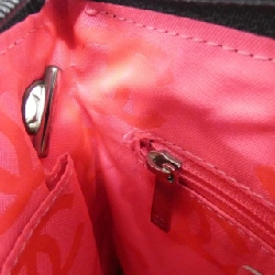 Túi xách chéo Chanel Cambon Line 29793 612604