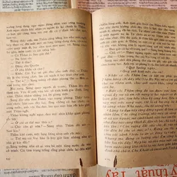 Truyện Vàng lửa của tác giả Văn Dân (Nhà xuất bản Quân Đội Nhân Dân 1978) 703912