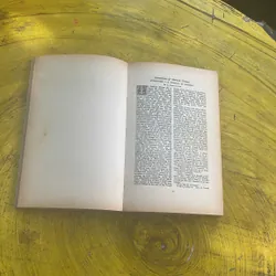 THE ADVENTURES OF SHERLOCK HOLMES- SIR ARTHUR CONAN DOYLE 594526