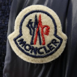 Áo khoác lông vũ MONCLER 636205