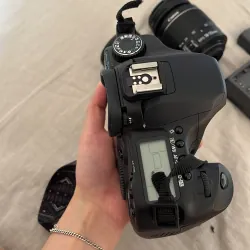 Máy ảnh canon 40D kèm 2 len 18-55 28-80 sử dụng tốt 998505