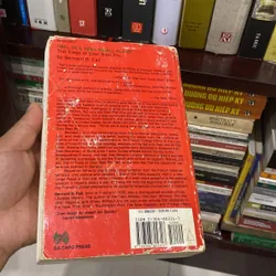 HELL IN A VERY SMALL PLACE, THE SIEGE OF DIEN BIEN PHU (XB 1985)  590883