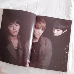 Photobook JYJ - Music Essay 332304