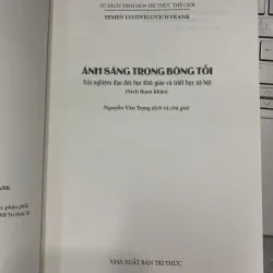 ÁNH SÁNG TRONG BÓNG TỐI: TRẢI NGHIỆM ĐẠO ĐỨC HỌC KITO GIÁO VÀ TRIẾT HỌC XÃ HỘI - S.L.FRANK 602701
