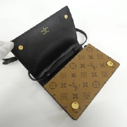 Ví Louis Vuitton Monogram Reverse LV Book Wallet On Chain M81830 Chain Wallet - Hàng hiệu Authentic 771842