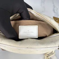 TÚI HỘP LV SOFT TRUNK MINI TRẮNG TINH KHÔI  976848